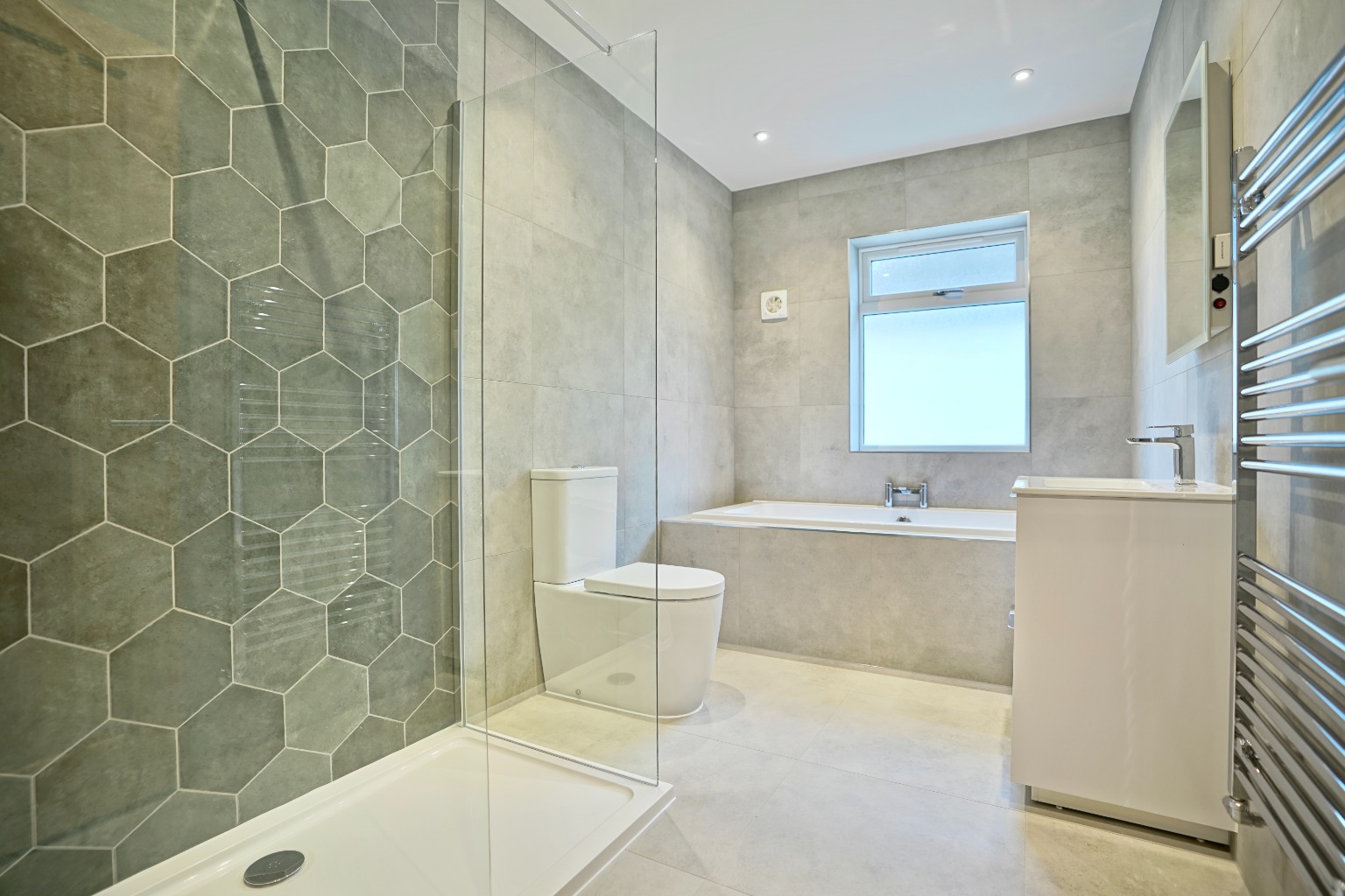 5 bed detached house for sale in Needingworth Road, St. Ives 10