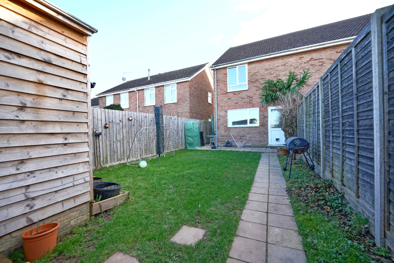 3 bed end of terrace house for sale in Elizabeth Way, Huntingdon 11