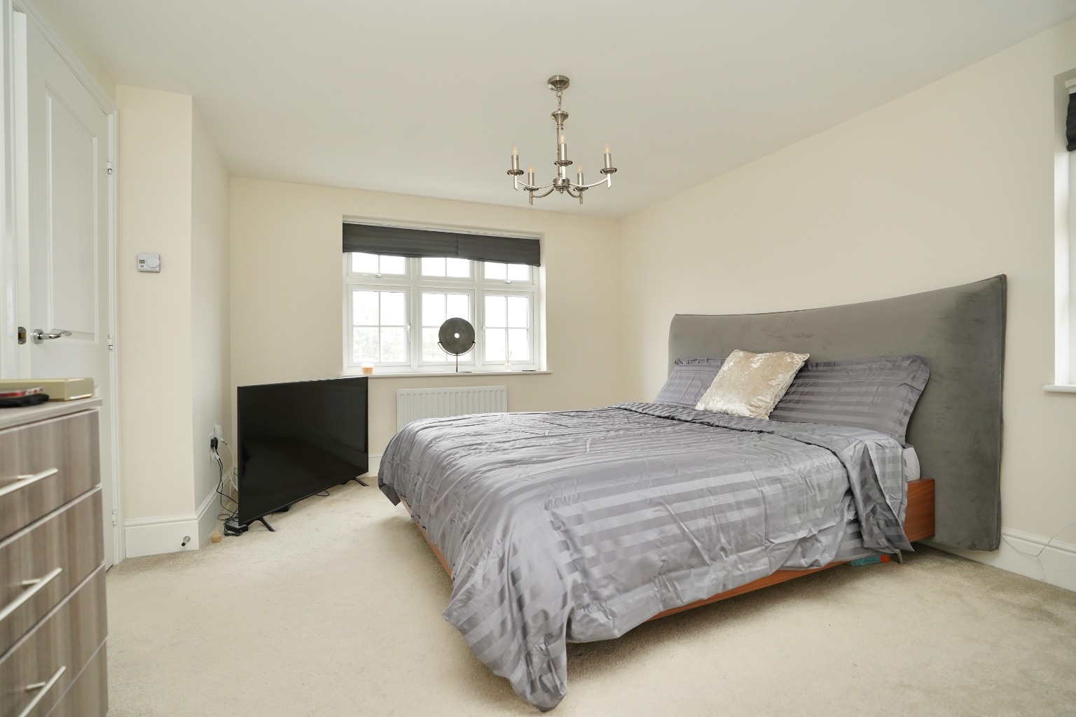 5 bed detached house for sale in Swynford Road, Huntingdon 5