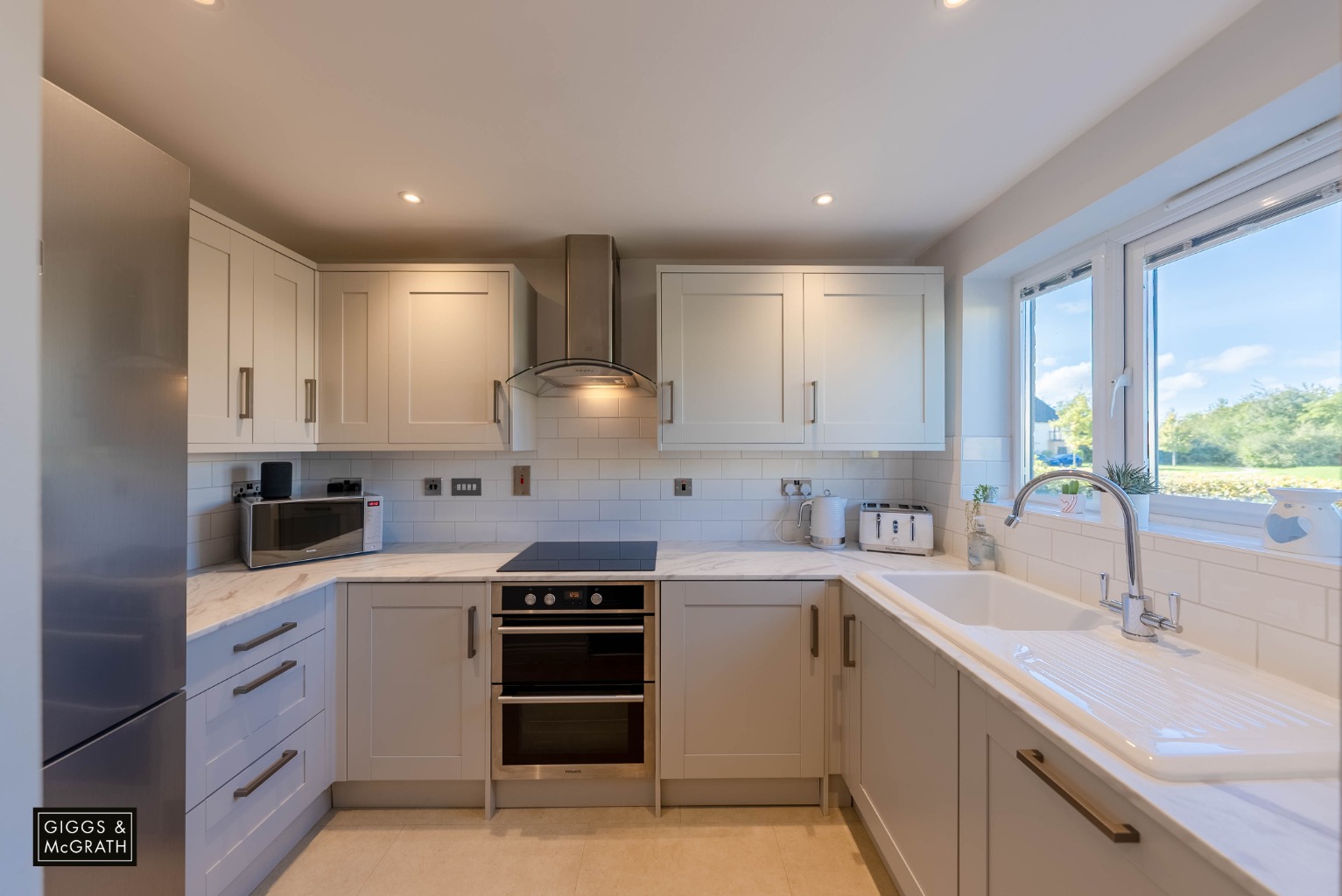 2 bed semi-detached house for sale in Summer's Hill Drive, Cambridge  - Property Image 3