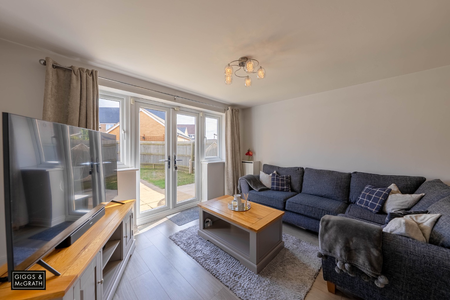 2 bed semi-detached house for sale in Summer's Hill Drive, Cambridge  - Property Image 7