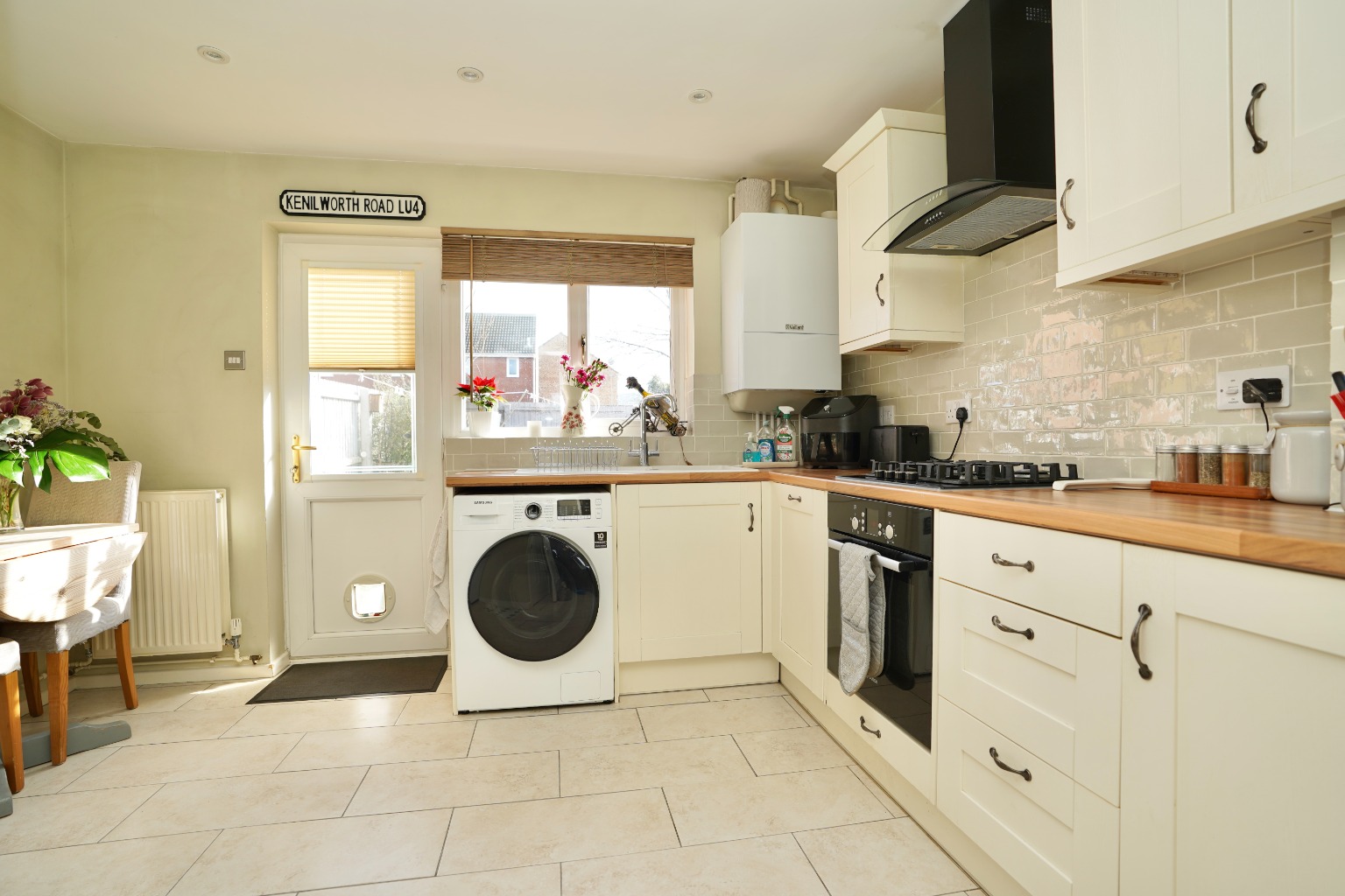2 bed terraced house for sale in Tamar Close, St Ives  - Property Image 2