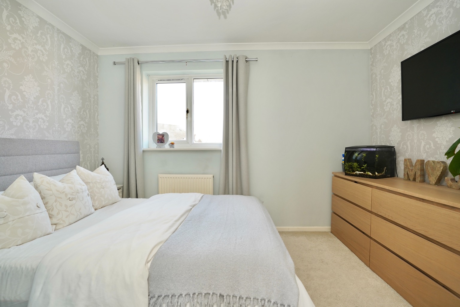 2 bed terraced house for sale in Tamar Close, St. Ives 7