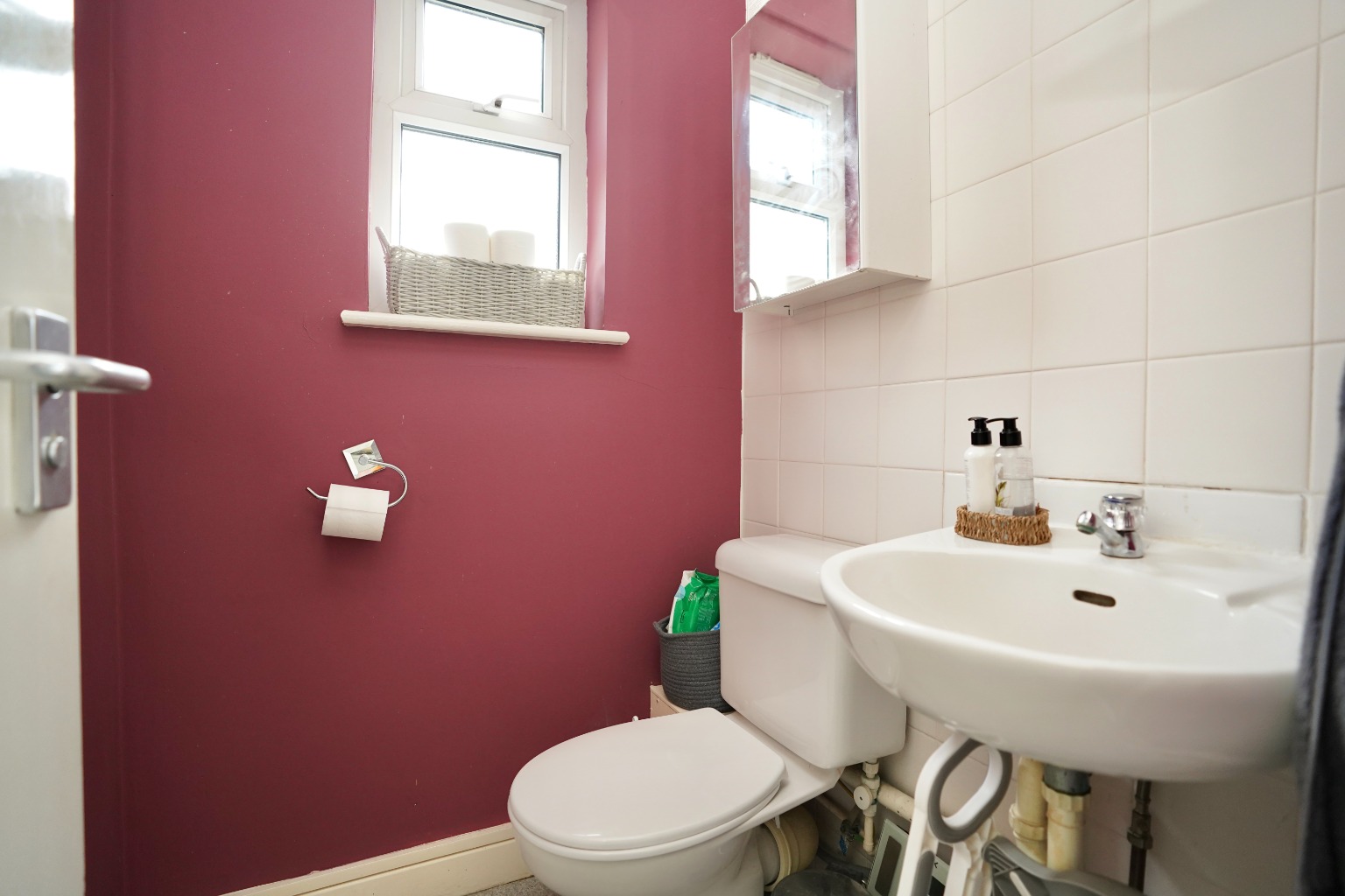 3 bed semi-detached house for sale in Churchill Avenue, Huntingdon 6