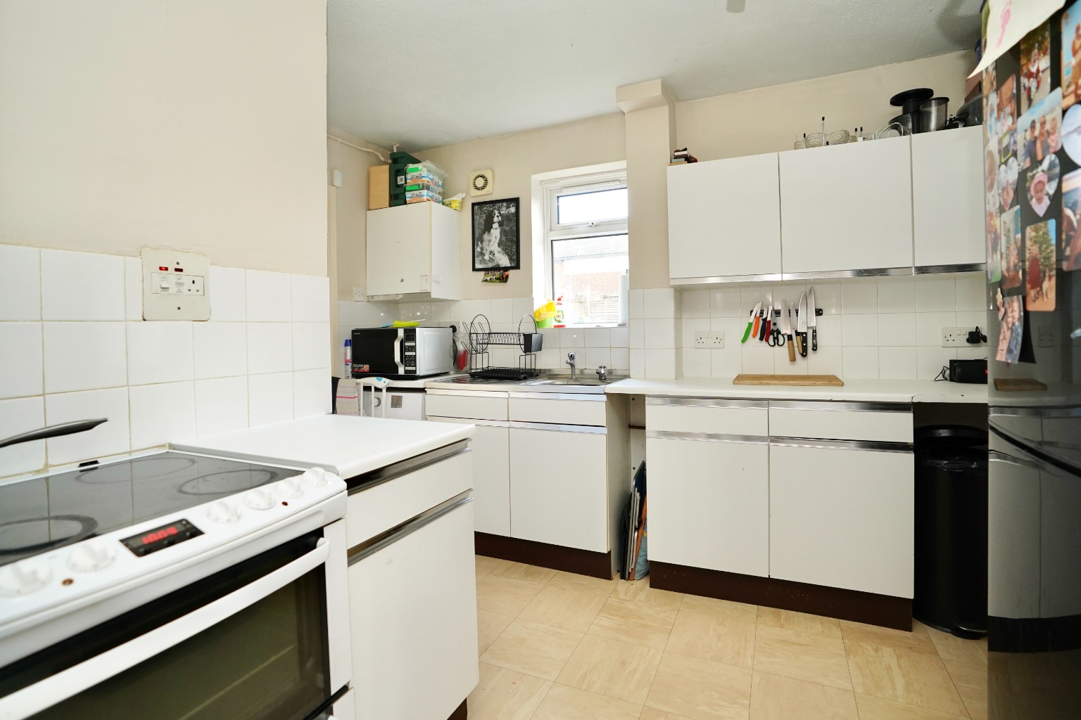 3 bed semi-detached house for sale in Churchill Avenue, Huntingdon  - Property Image 3