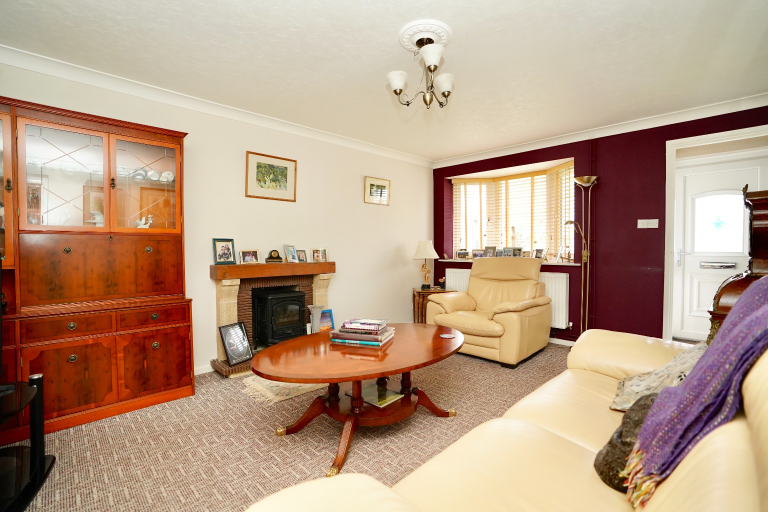 2 bed detached bungalow for sale in Wilthorne, Huntingdon  - Property Image 3