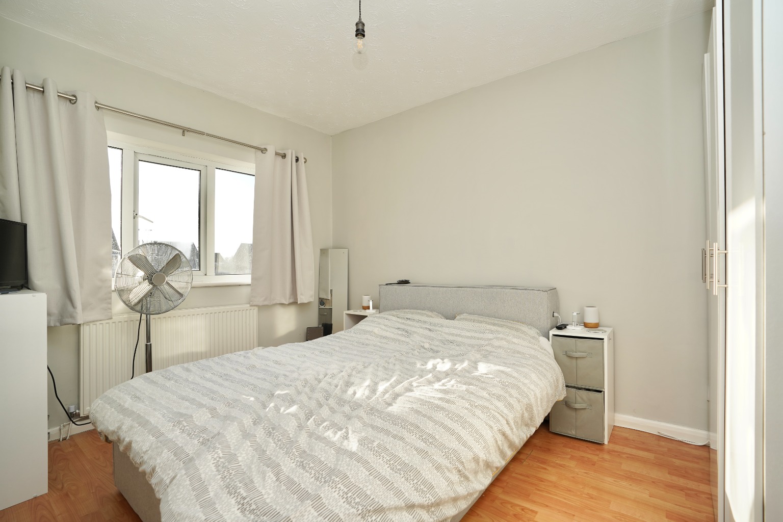 3 bed detached house for sale in Lowry Close, St. Ives 6