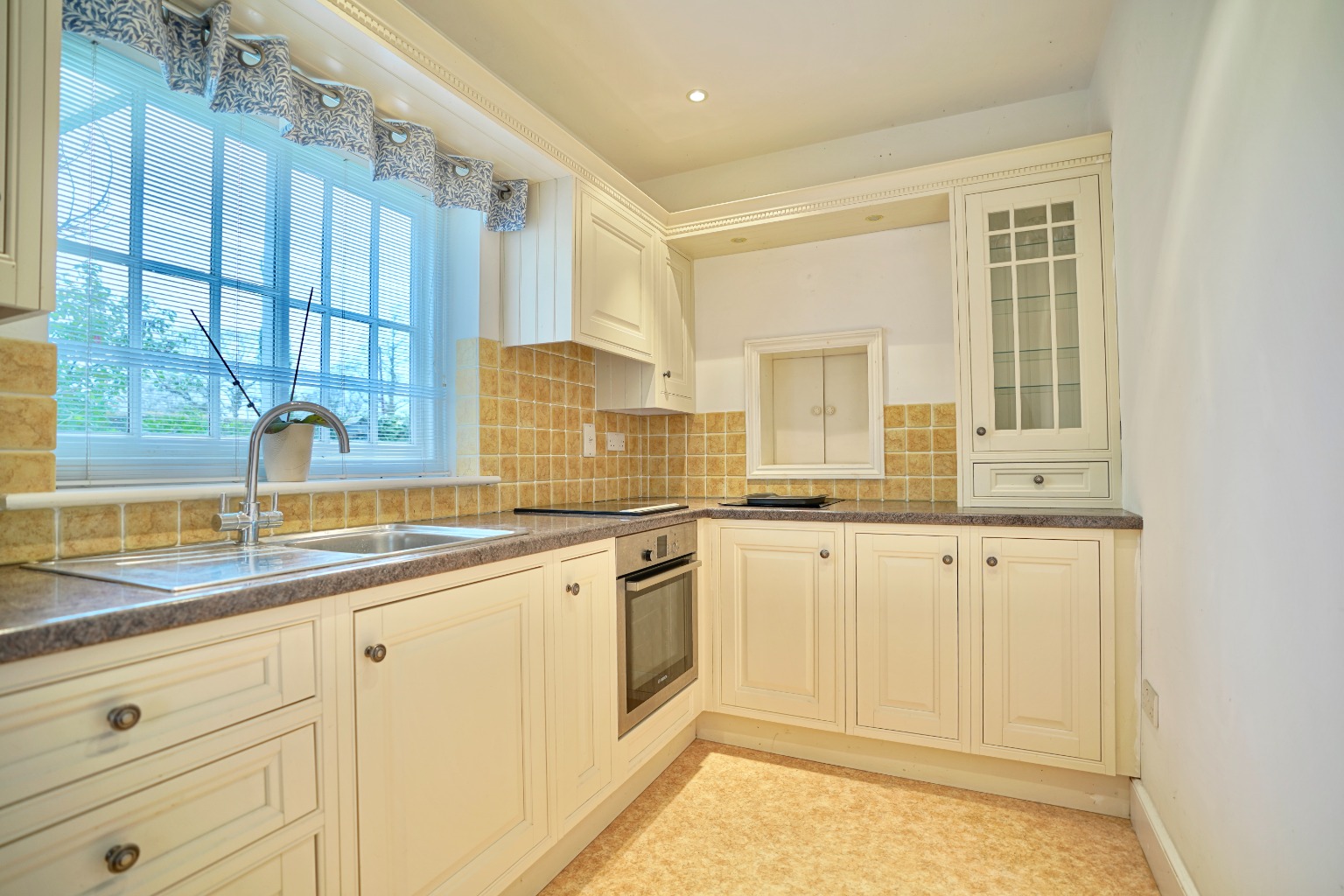 4 bed detached house for sale in Church Street, Huntingdon  - Property Image 7
