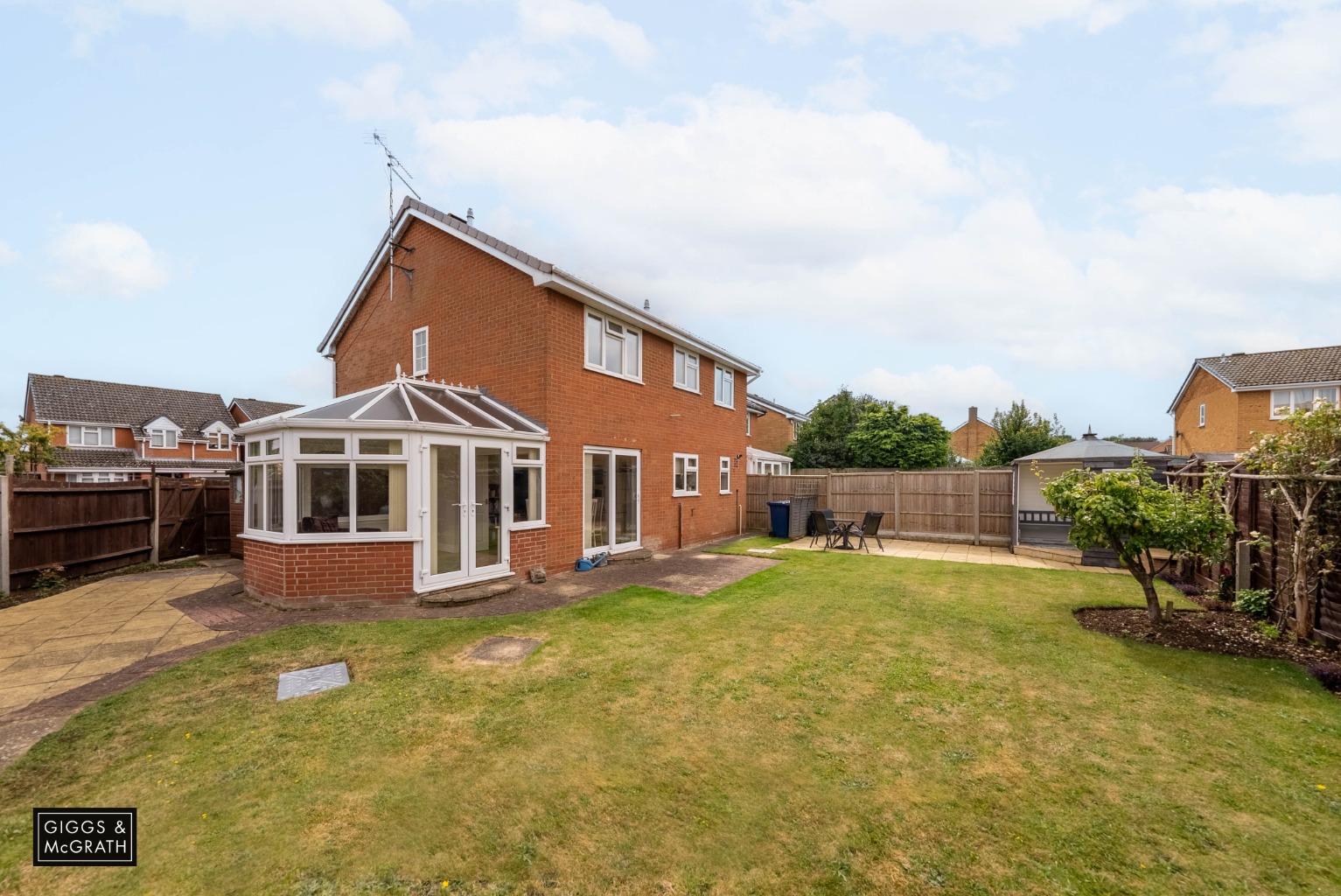 4 bed detached house for sale in Grasmere, Cambridgeshire  - Property Image 5