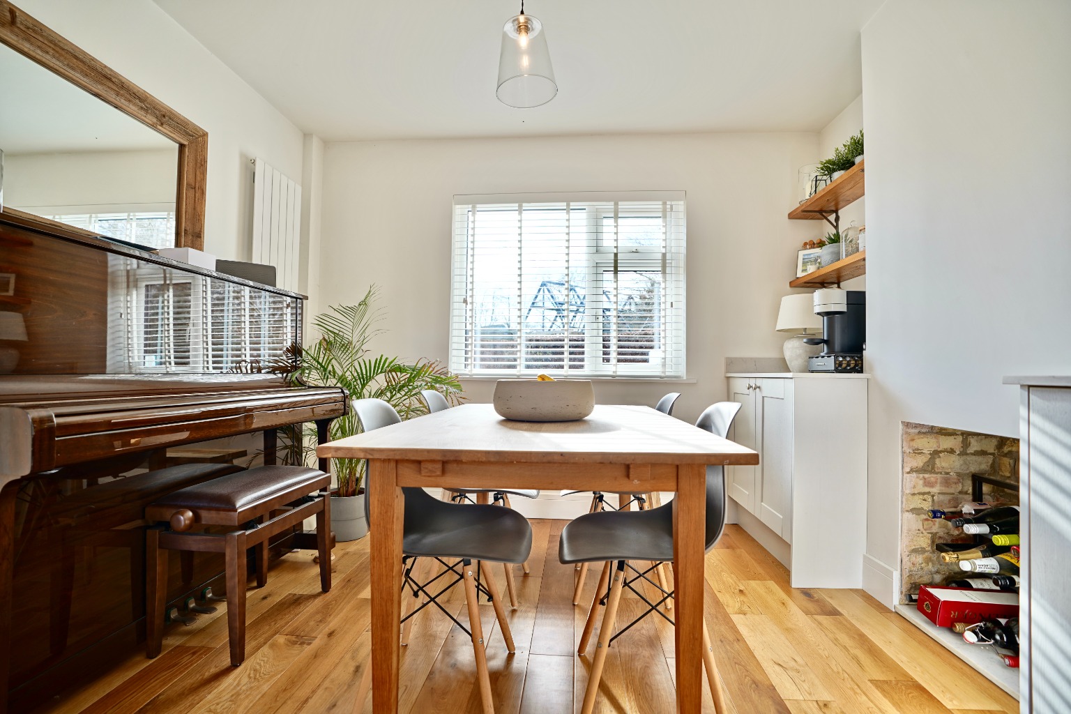 3 bed semi-detached house for sale in Chapmans, Huntingdon 4