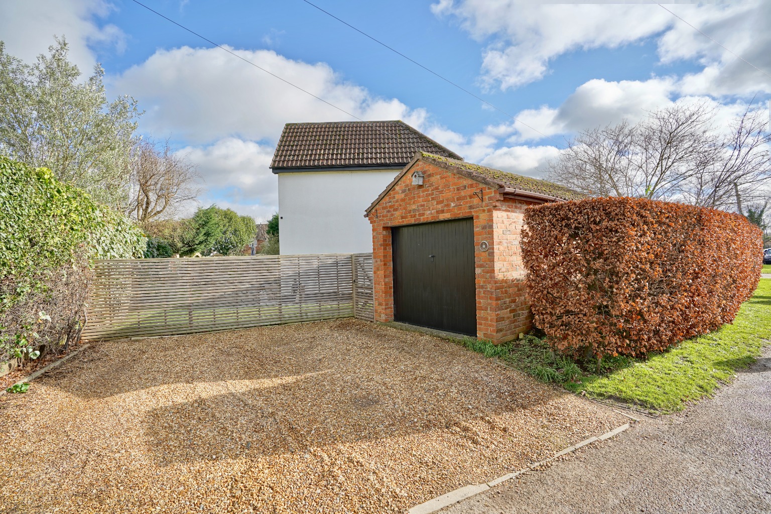 3 bed semi-detached house for sale in Chapmans, Huntingdon  - Property Image 23