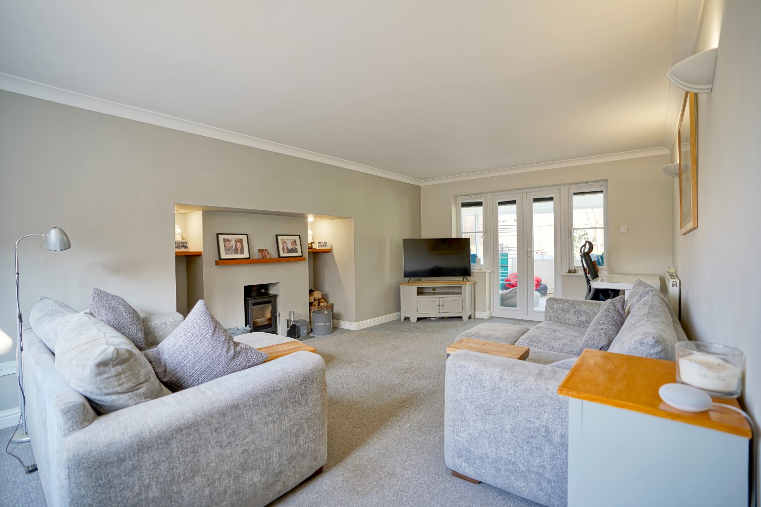 5 bed detached house for sale in Hut Field Lane, Cambridge  - Property Image 3