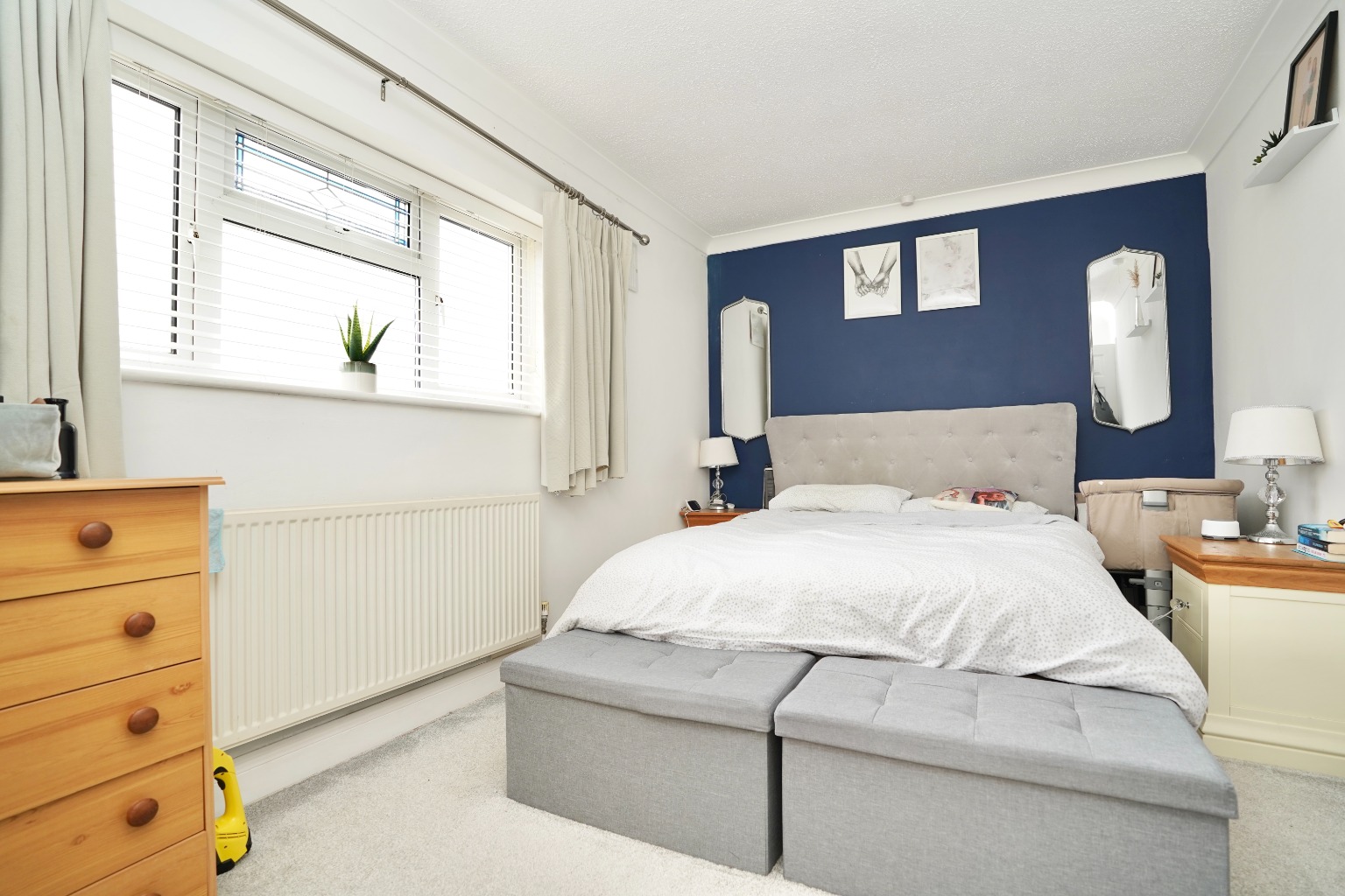 3 bed terraced house for sale in Coxons Close, Huntingdon  - Property Image 6