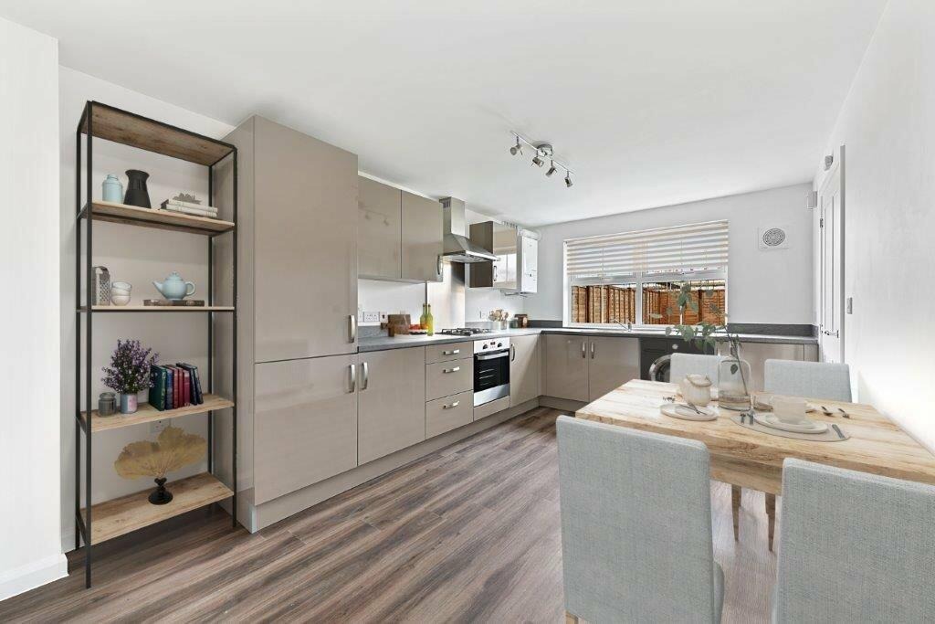 3 bed terraced house for sale in Frost Way, Huntingdon 1