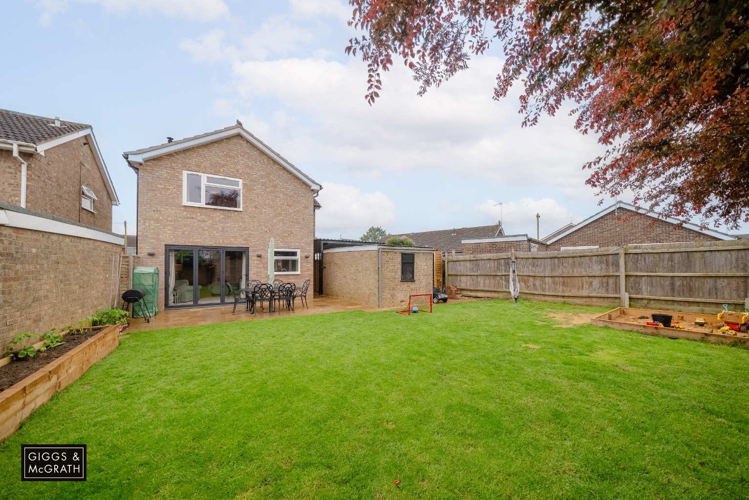 5 bed detached house for sale in Papyrus Way, Huntingdon  - Property Image 4