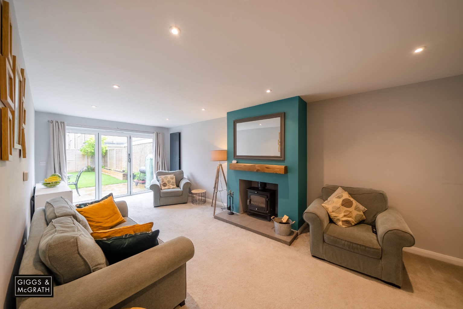 5 bed detached house for sale in Papyrus Way, Huntingdon 1