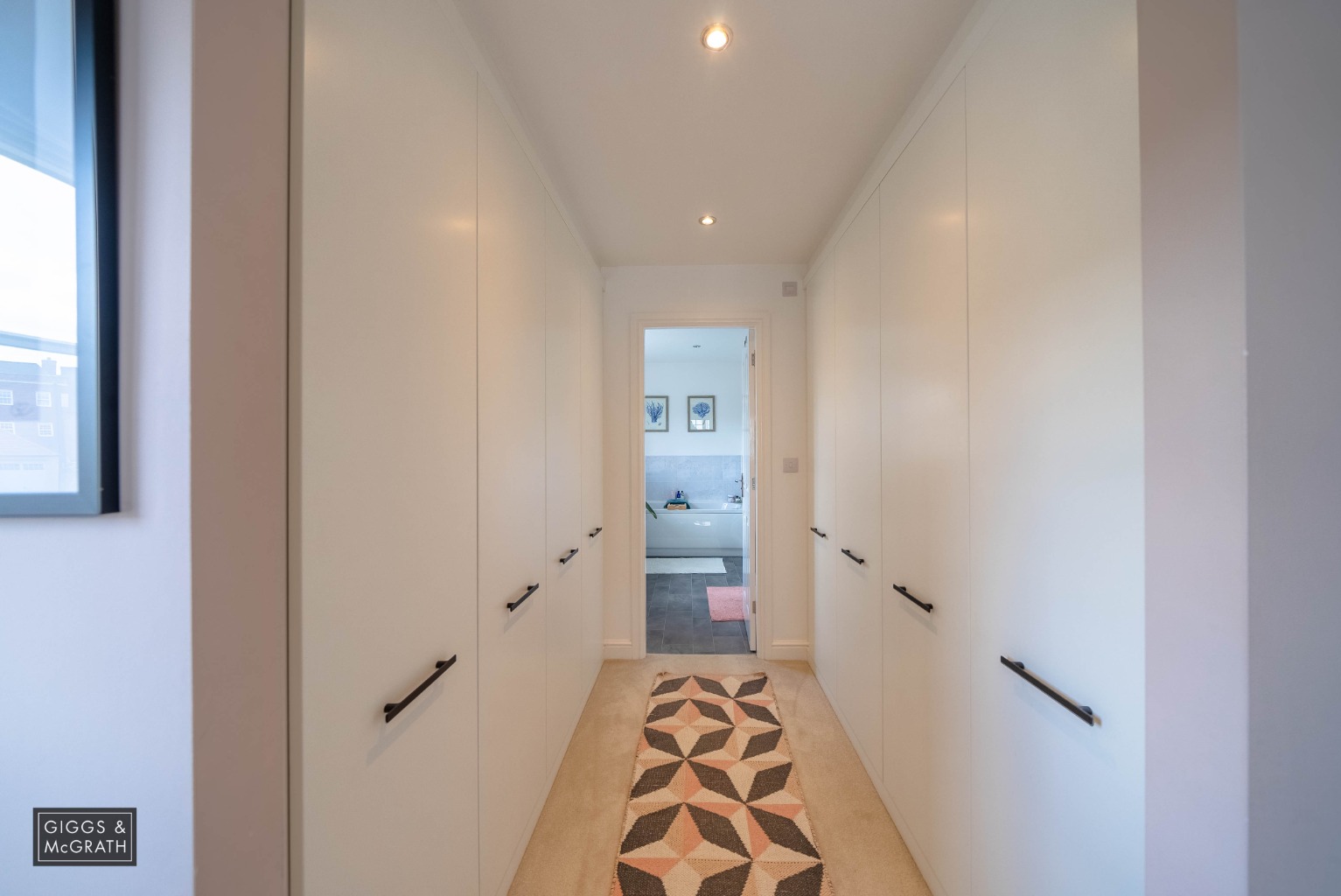 5 bed detached house for sale in Somning Close, Huntingdon 10