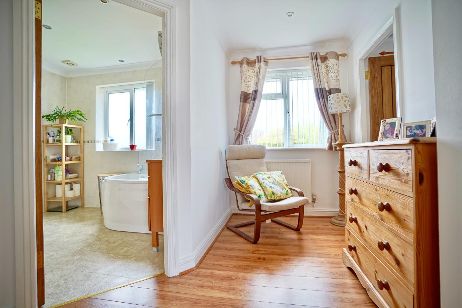 4 bed detached house for sale in Coniston Close, Huntingdon 11