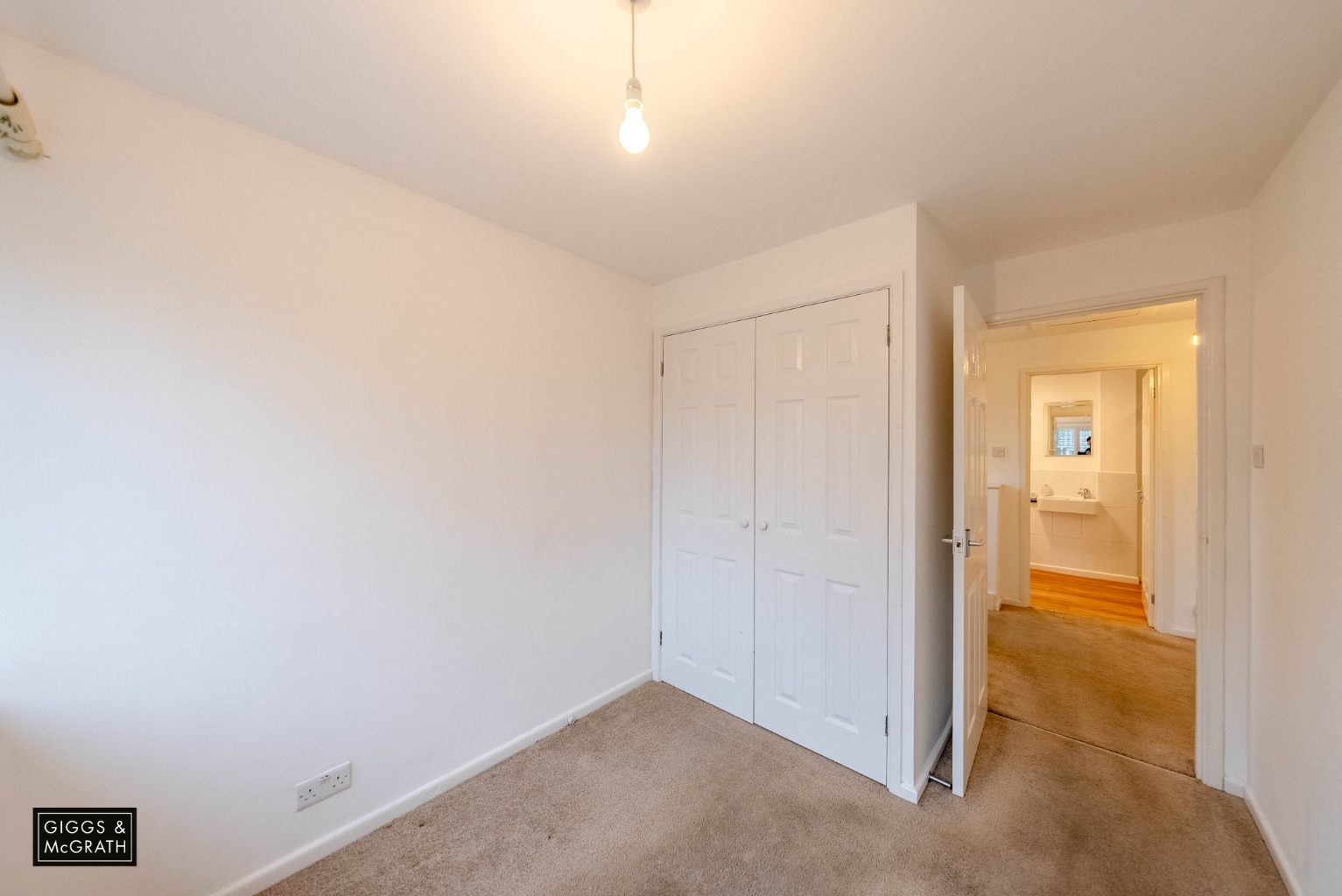 3 bed end of terrace house for sale in Gunnings Way, Huntingdon  - Property Image 13