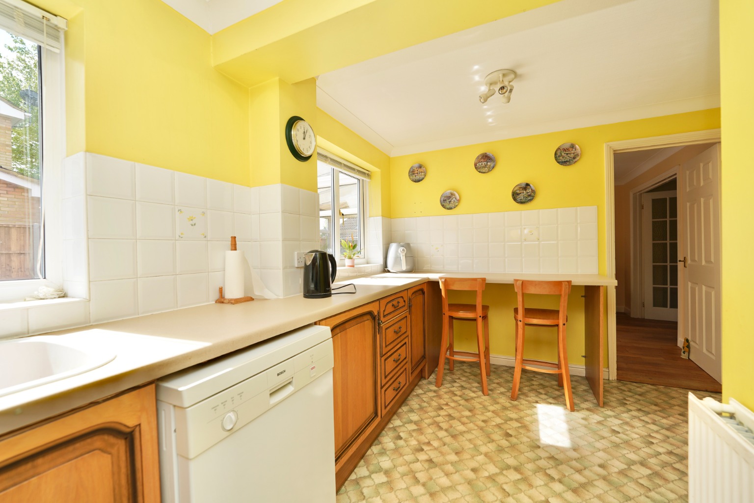 3 bed link detached house for sale in School Lane, Huntingdon 5