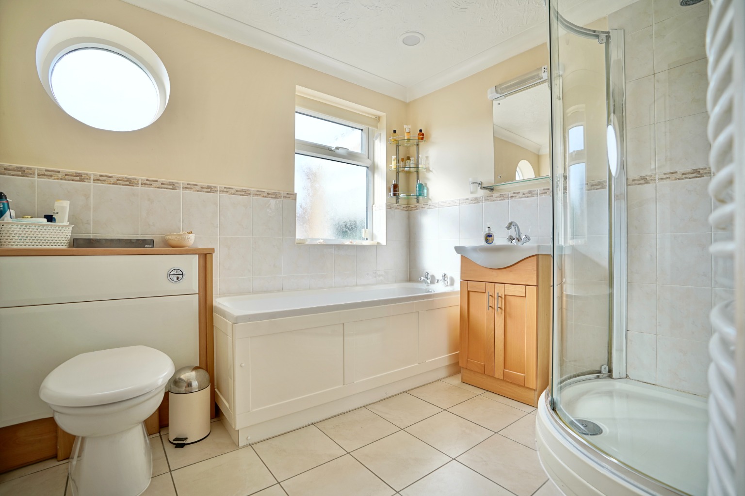 3 bed detached bungalow for sale in Parkhall Road, Huntingdon  - Property Image 16