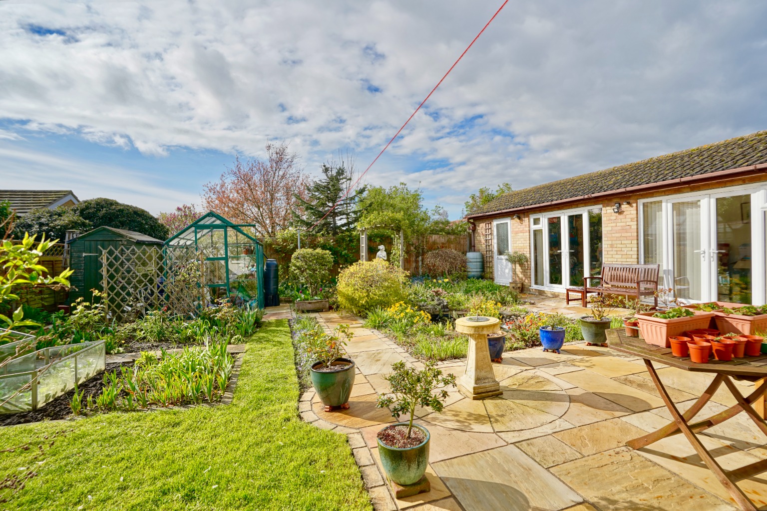 3 bed detached bungalow for sale in Parkhall Road, Huntingdon  - Property Image 19