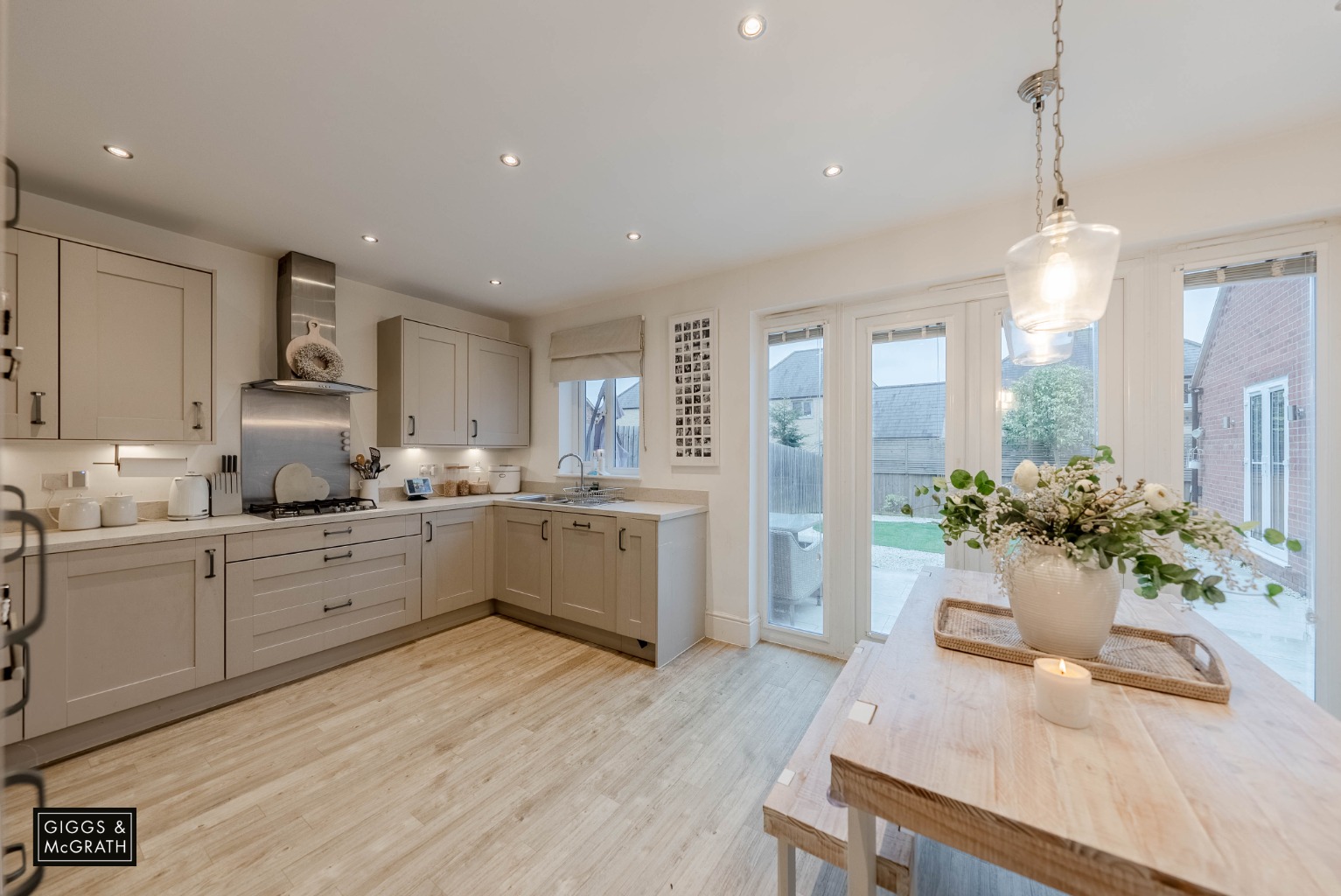 3 bed semi-detached house for sale in Senliz Road, Huntingdon 1