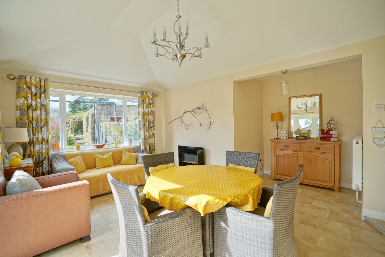 3 bed semi-detached house for sale in Thrapston Road, Huntingdon 3