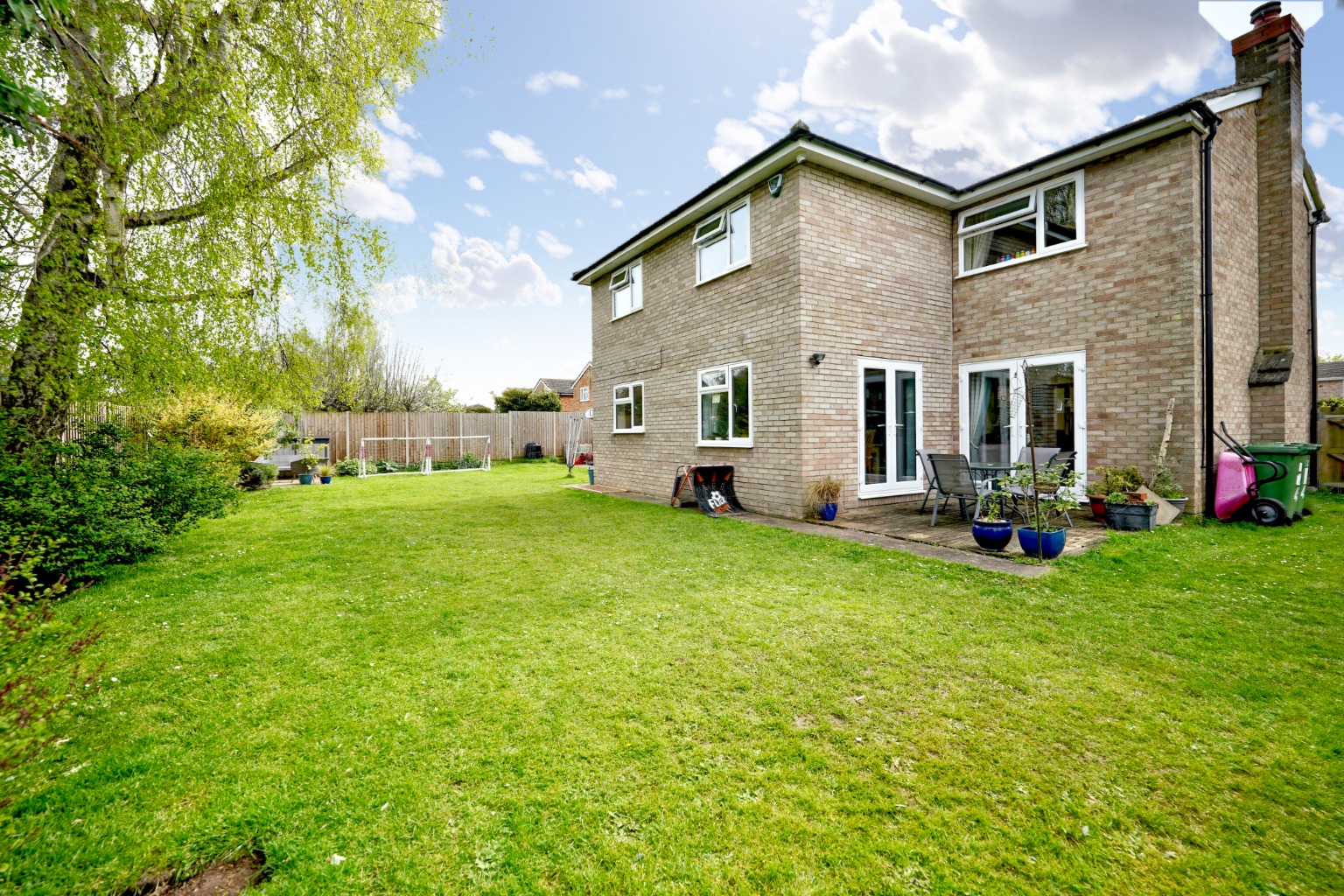 4 bed detached house for sale in Greenfields, Huntingdon  - Property Image 18