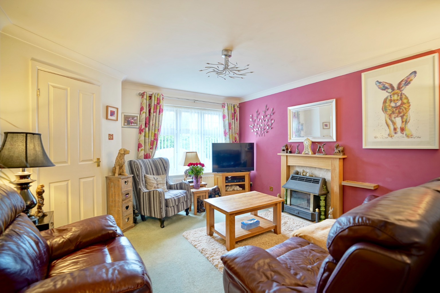 3 bed detached house for sale in Sumerling Way, Huntingdon  - Property Image 2