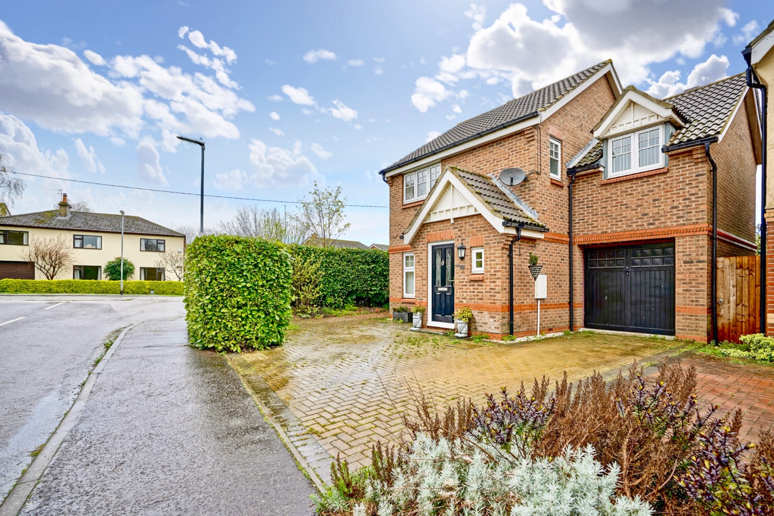 3 bed detached house for sale in Sumerling Way, Huntingdon  - Property Image 15