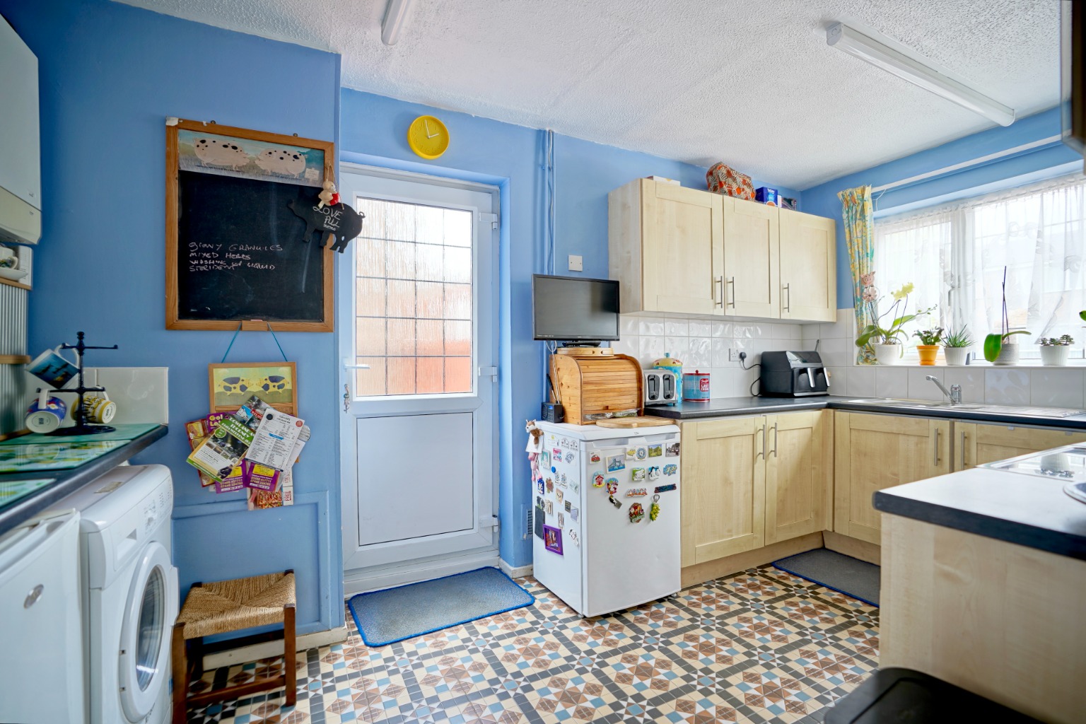 3 bed detached house for sale in Maryland Avenue, Huntingdon 3