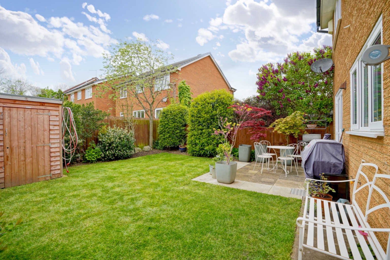 4 bed detached house for sale in Lake Way, Huntingdon  - Property Image 9