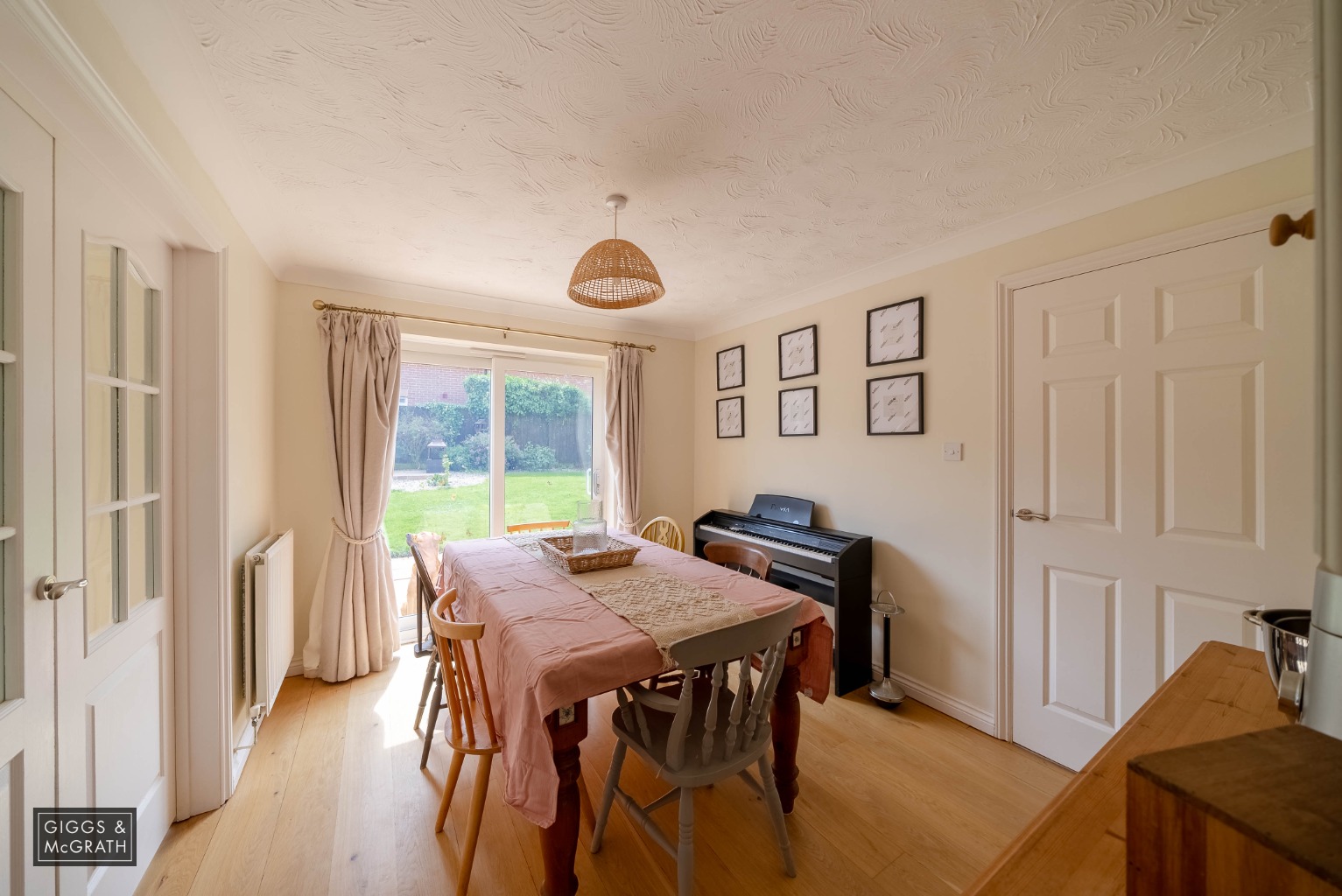 4 bed detached house for sale in Blyton Road, Cambridge  - Property Image 7