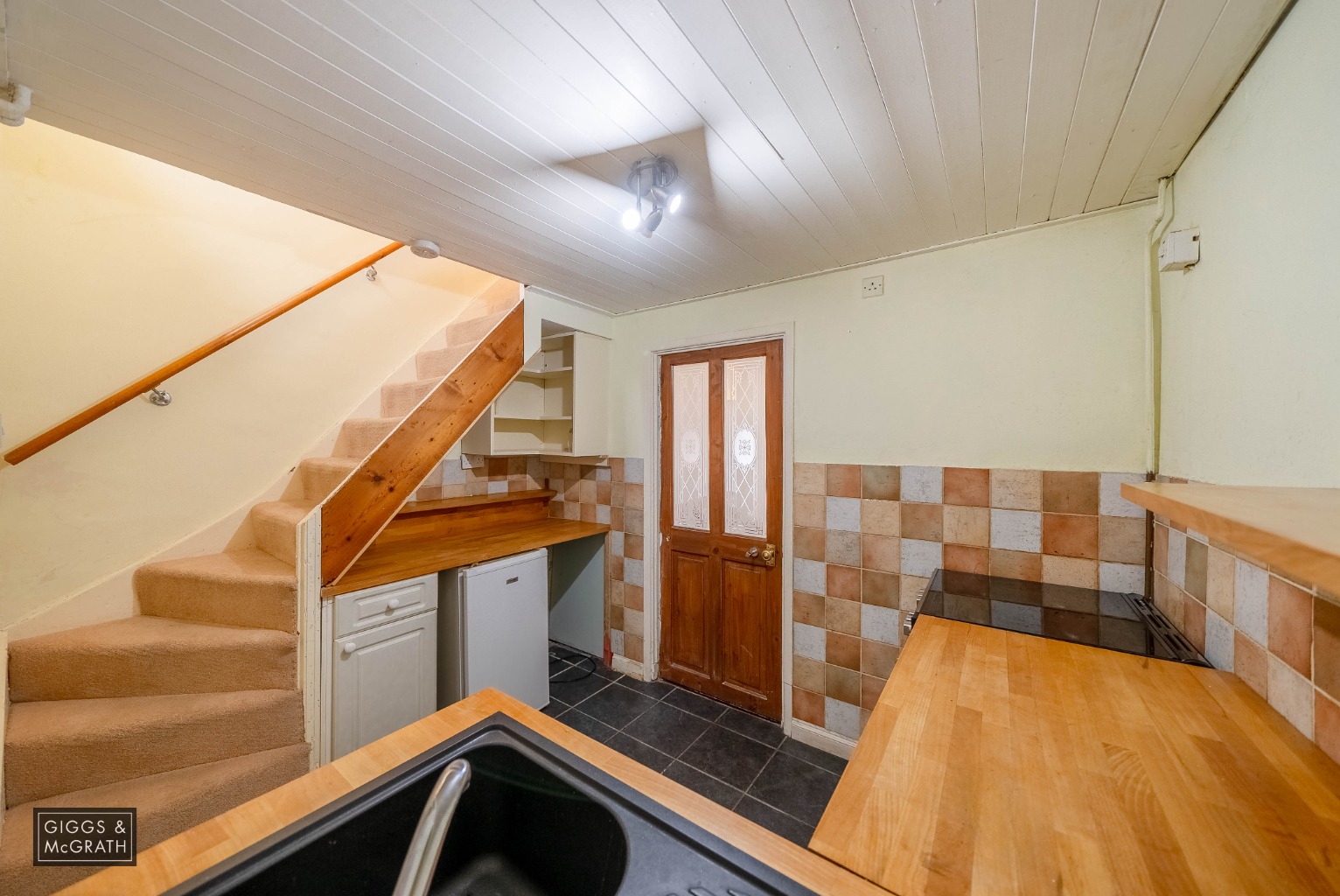 2 bed terraced house for sale in Ramsey Road, Huntingdon  - Property Image 2