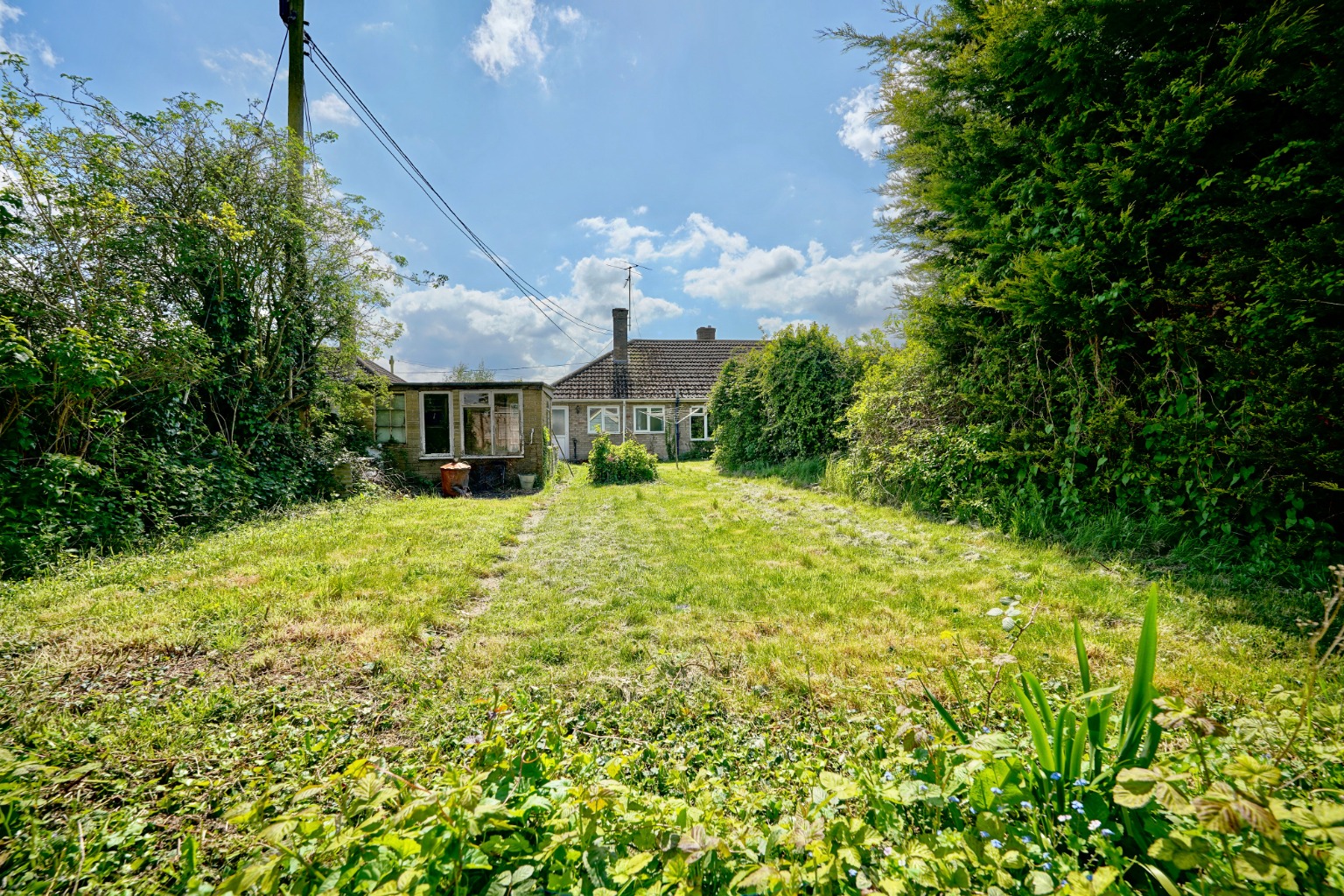 2 bed bungalow for sale in Marsh Lane, Cambridgeshire  - Property Image 2