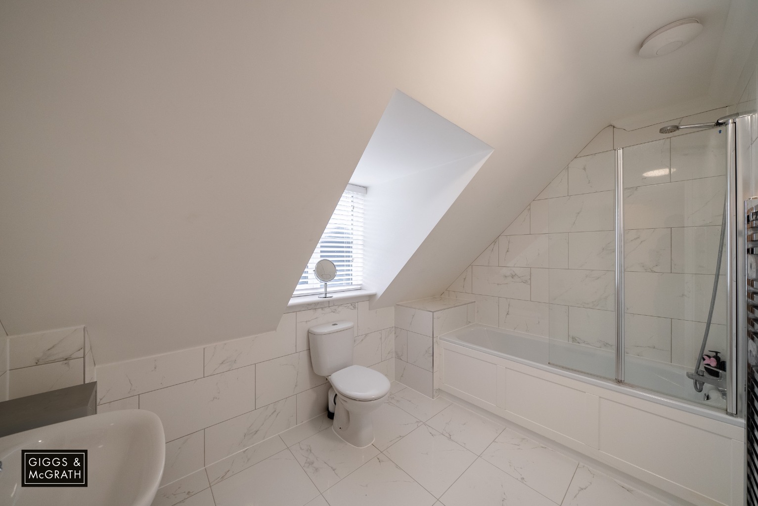 4 bed link detached house for sale in Pople Drive, Huntingdon 16