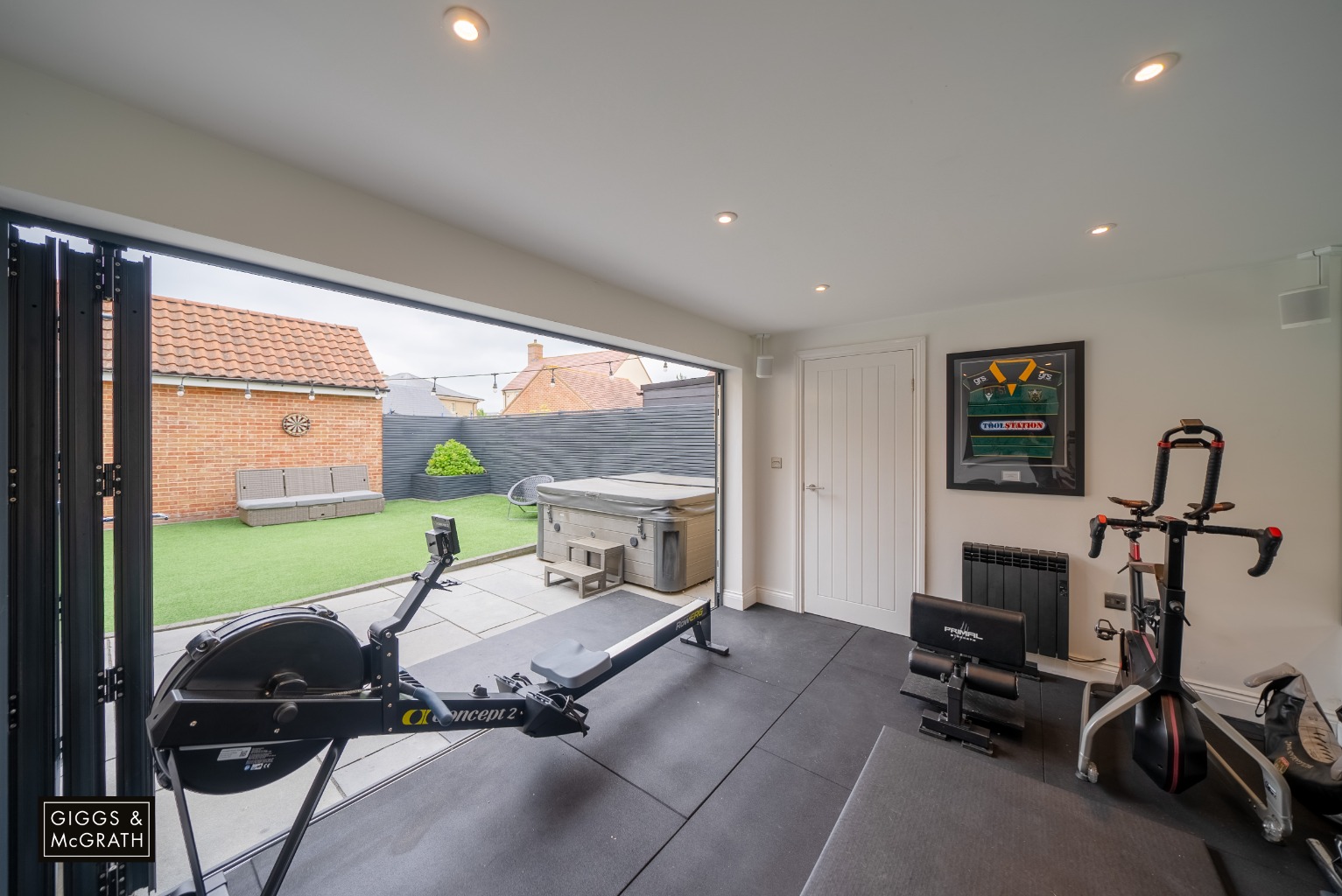 4 bed link detached house for sale in Pople Drive, Huntingdon 19