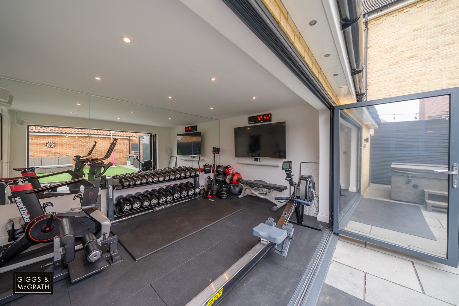 4 bed link detached house for sale in Pople Drive, Huntingdon 17