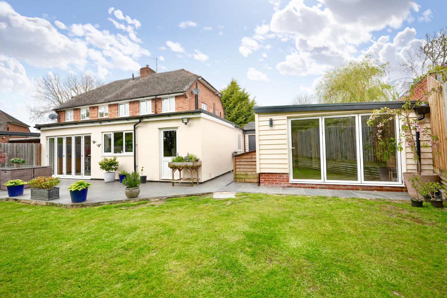 4 bed semi-detached house for sale in Hill Estate, Huntingdon 17