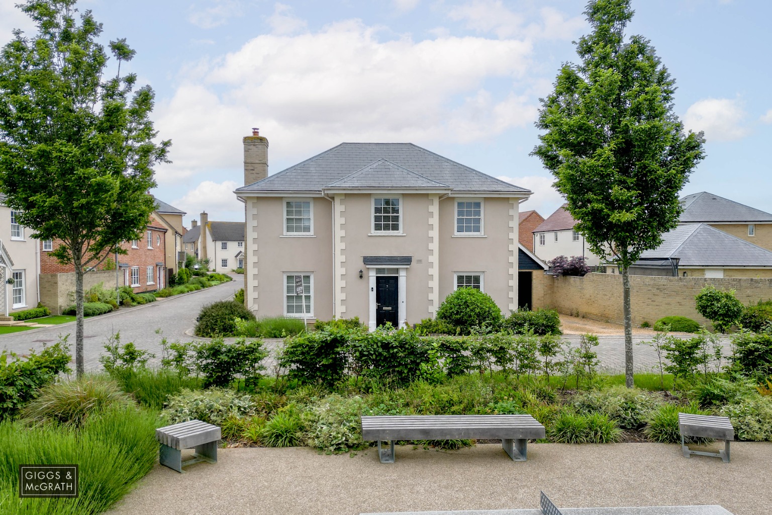 4 bed detached house for sale in Pinner Lane, Huntingdon  - Property Image 1