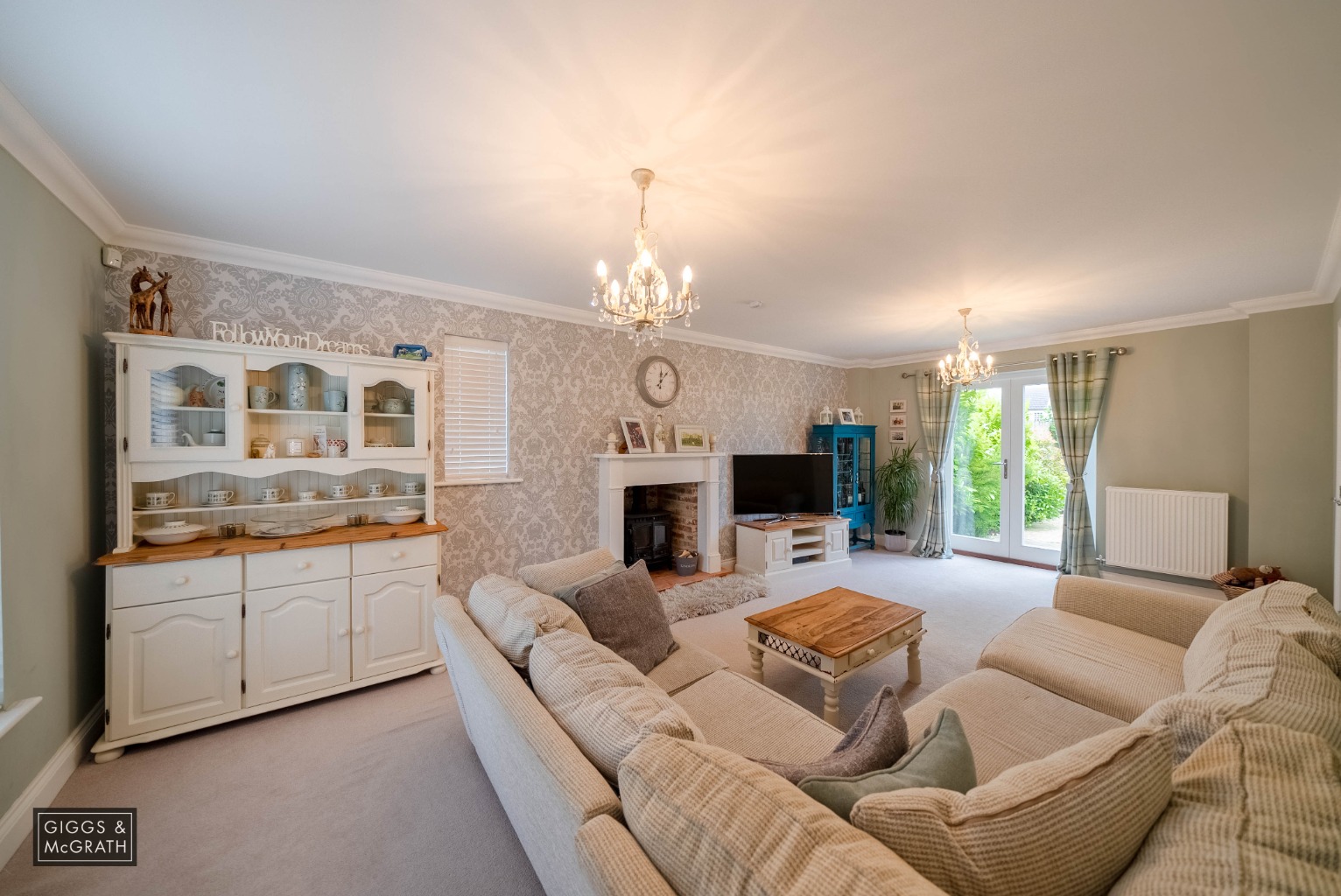 4 bed detached house for sale in Pinner Lane, Huntingdon 8