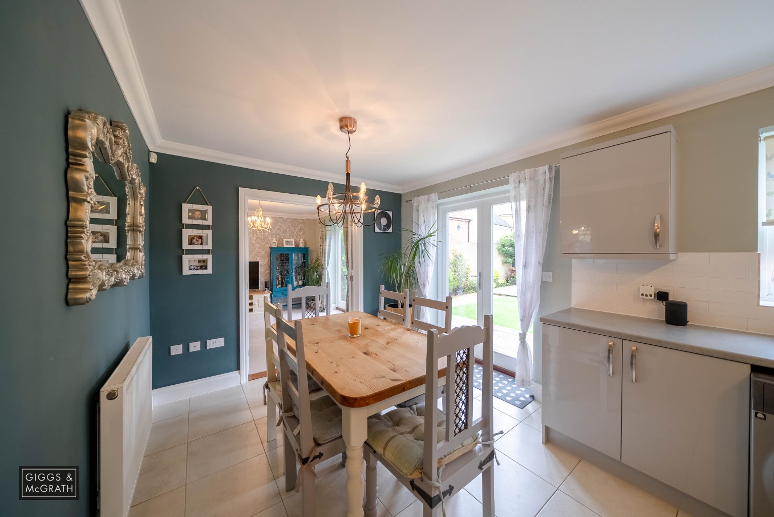 4 bed detached house for sale in Pinner Lane, Huntingdon 5