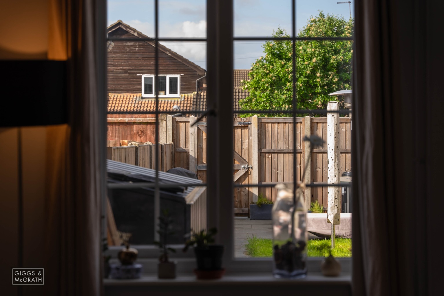 2 bed terraced house for sale in Homestead, Huntingdon  - Property Image 8