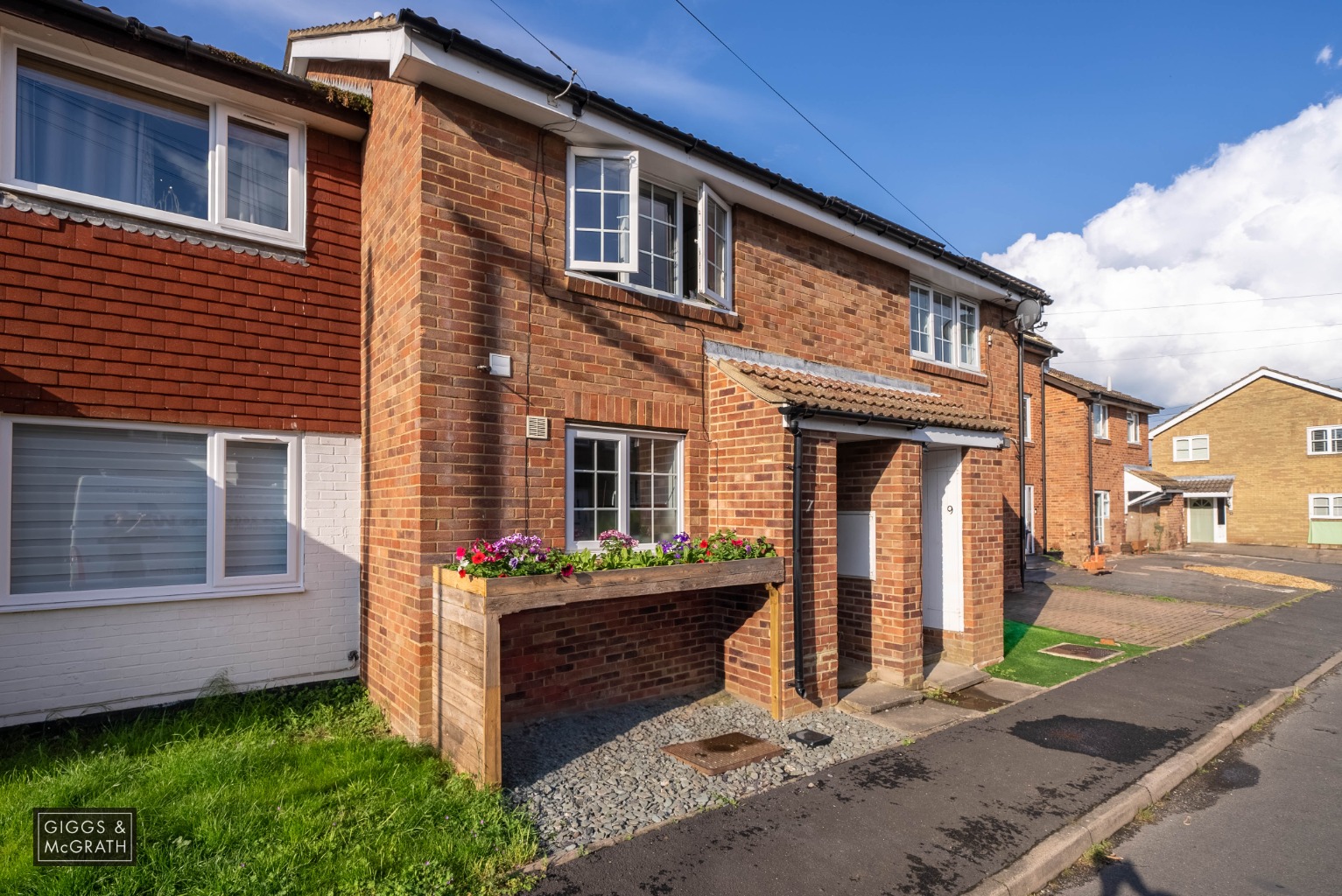2 bed terraced house for sale in Homestead, Huntingdon 13