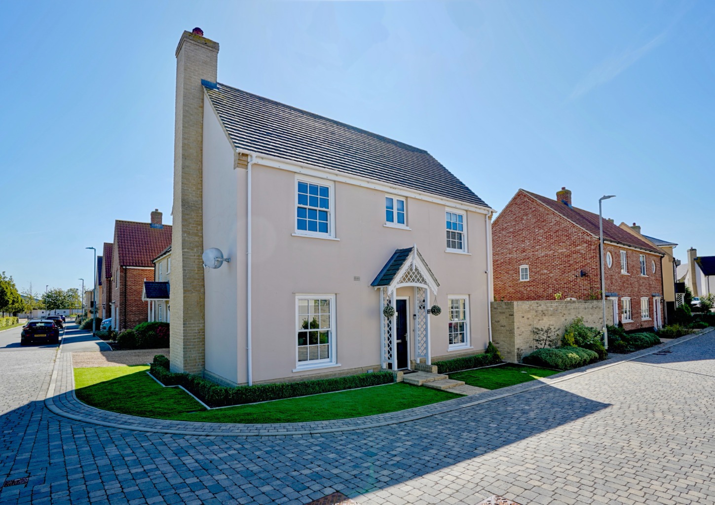 4 bed link detached house for sale in Pople Drive, Huntingdon 15