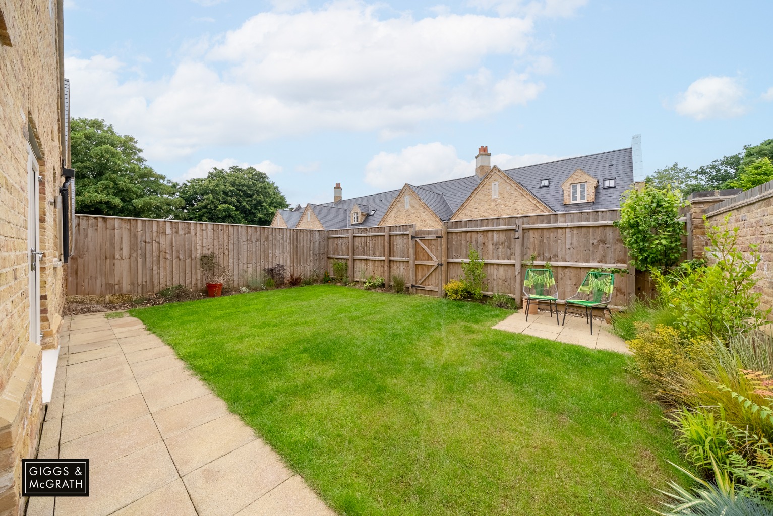 3 bed end of terrace house for sale in The Green, Huntingdon  - Property Image 17