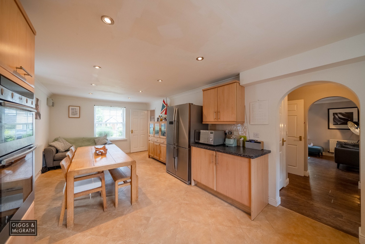 5 bed detached house for sale in Jeavons Lane, Cambridge  - Property Image 5