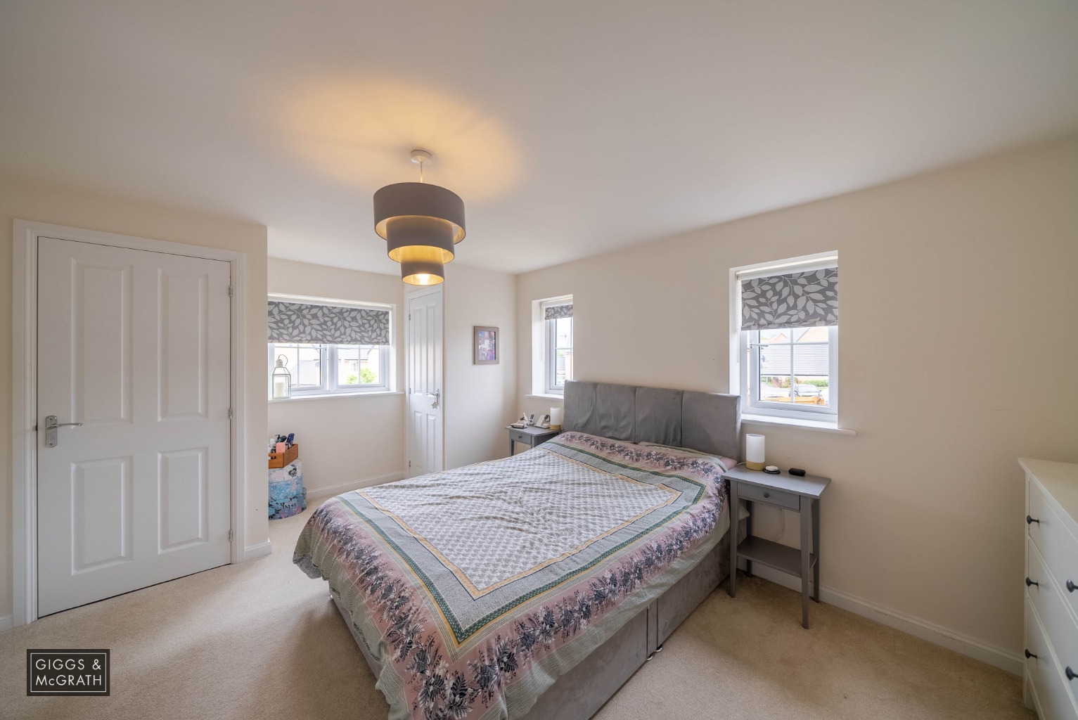 3 bed semi-detached house for sale in Tanner Drive, Huntingdon  - Property Image 8