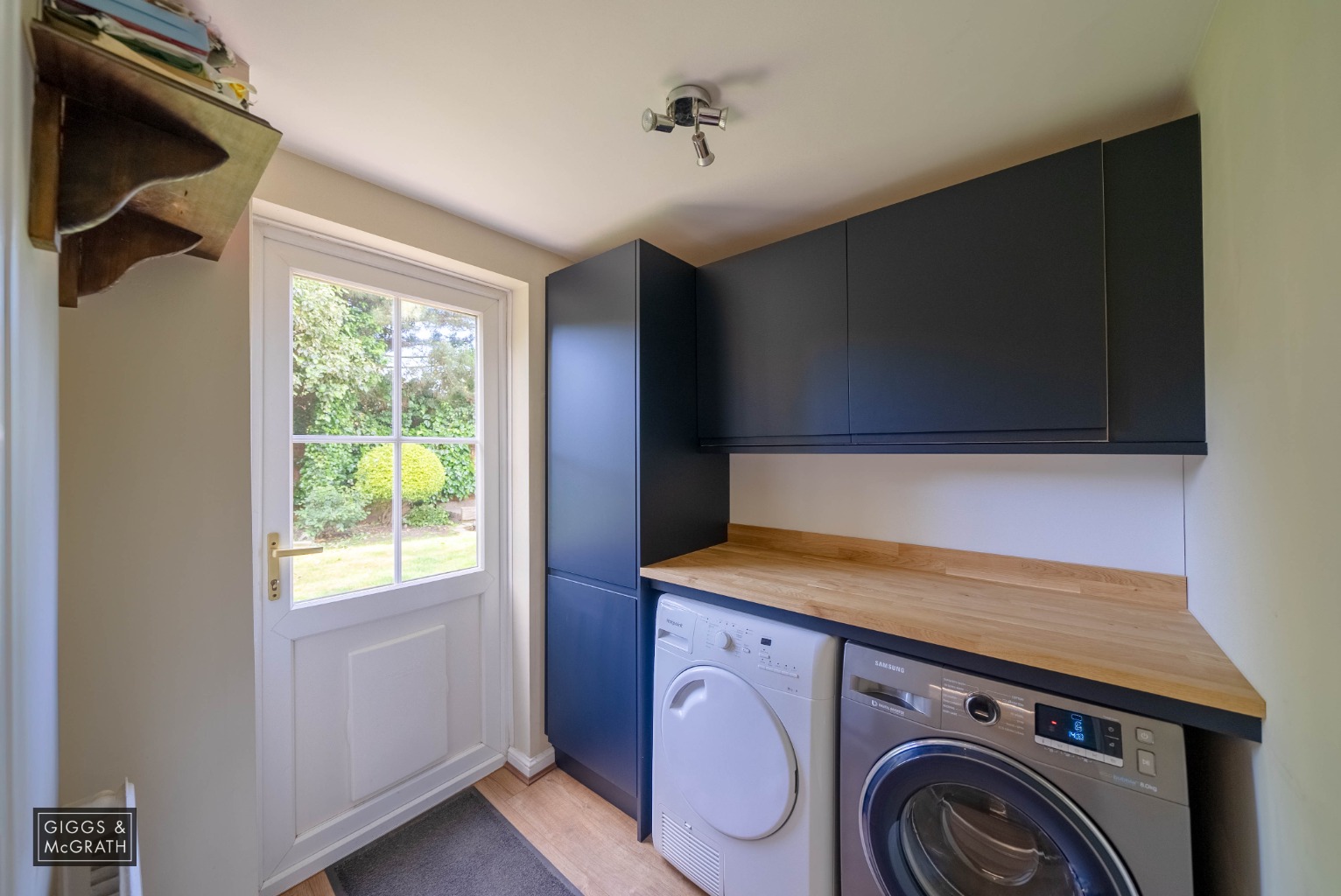 5 bed detached house for sale in Devoke Close, Huntingdon 6